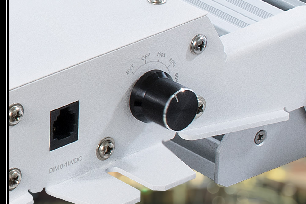 Feature-Callout-Pheno-480-Dimmable